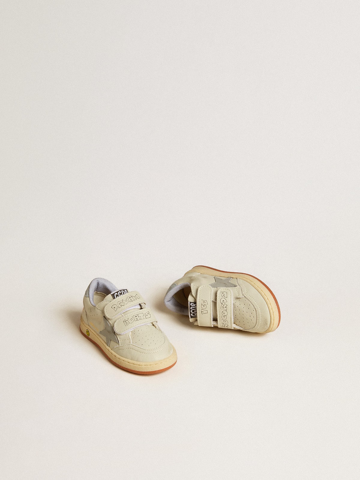 Ball Star Teen in white leather with powder blue star and heel tab - Golden Goose Kids