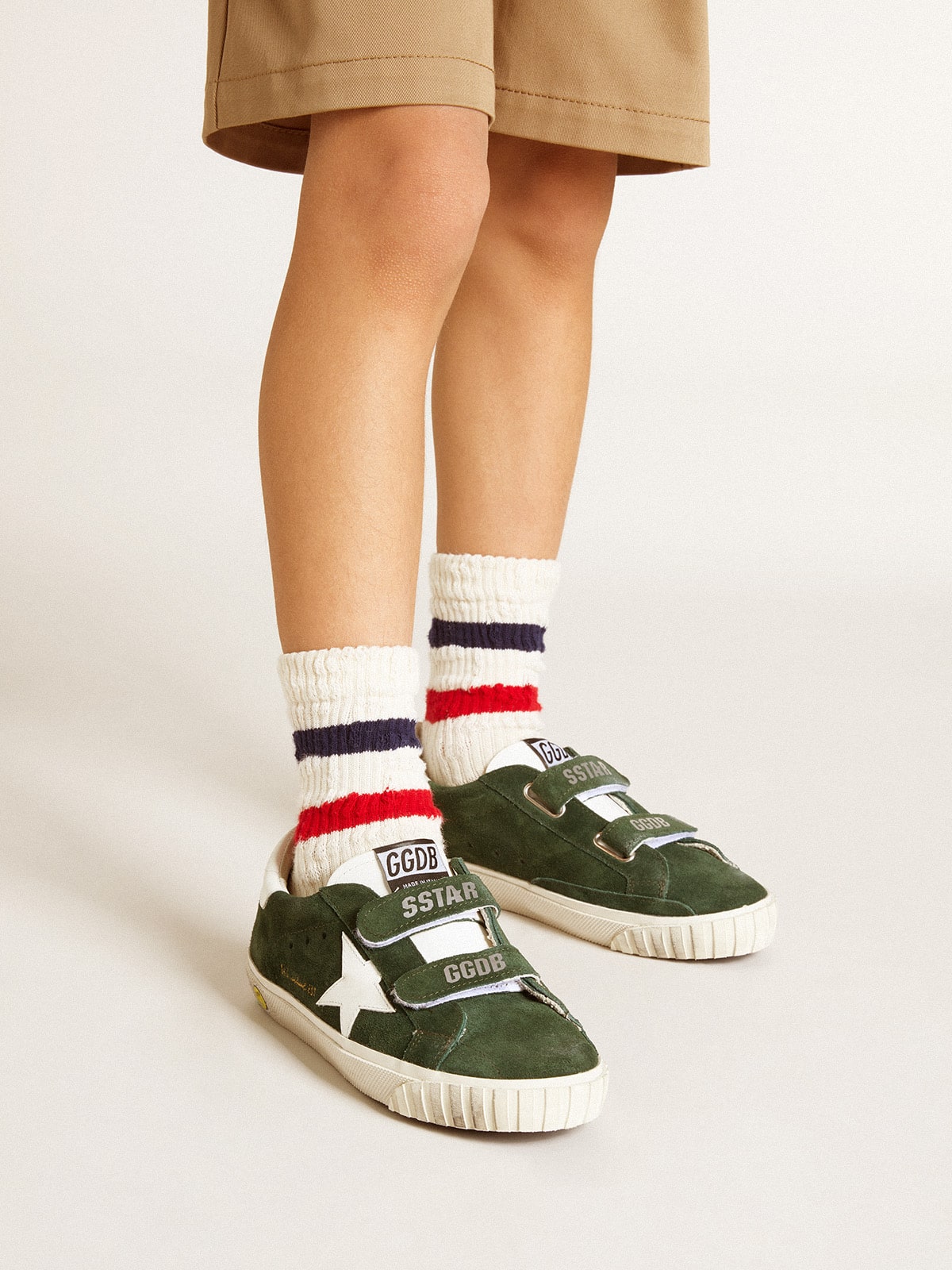 Old School Young in green suede with white leather star and heel tab - Golden Goose Kids