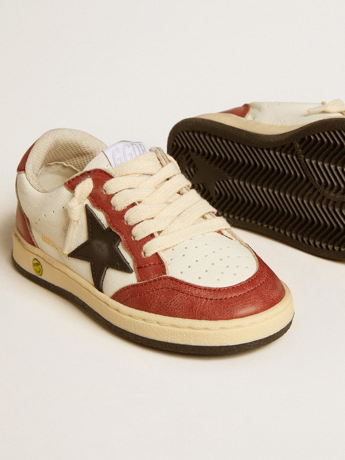 Ball Star Young in nappa with black star and red leather inserts - Golden Goose Kids
