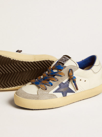 Super-Star Young with blue leather star and ice-gray suede inserts - Golden Goose Kids